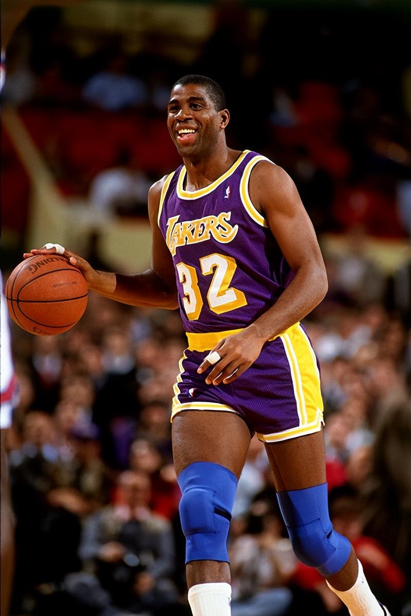 关于洛杉矶湖人内部会议纪要流出：转会期回应争议；NBA总决赛使命明确；临场指挥获称赞的信息-开云体育app